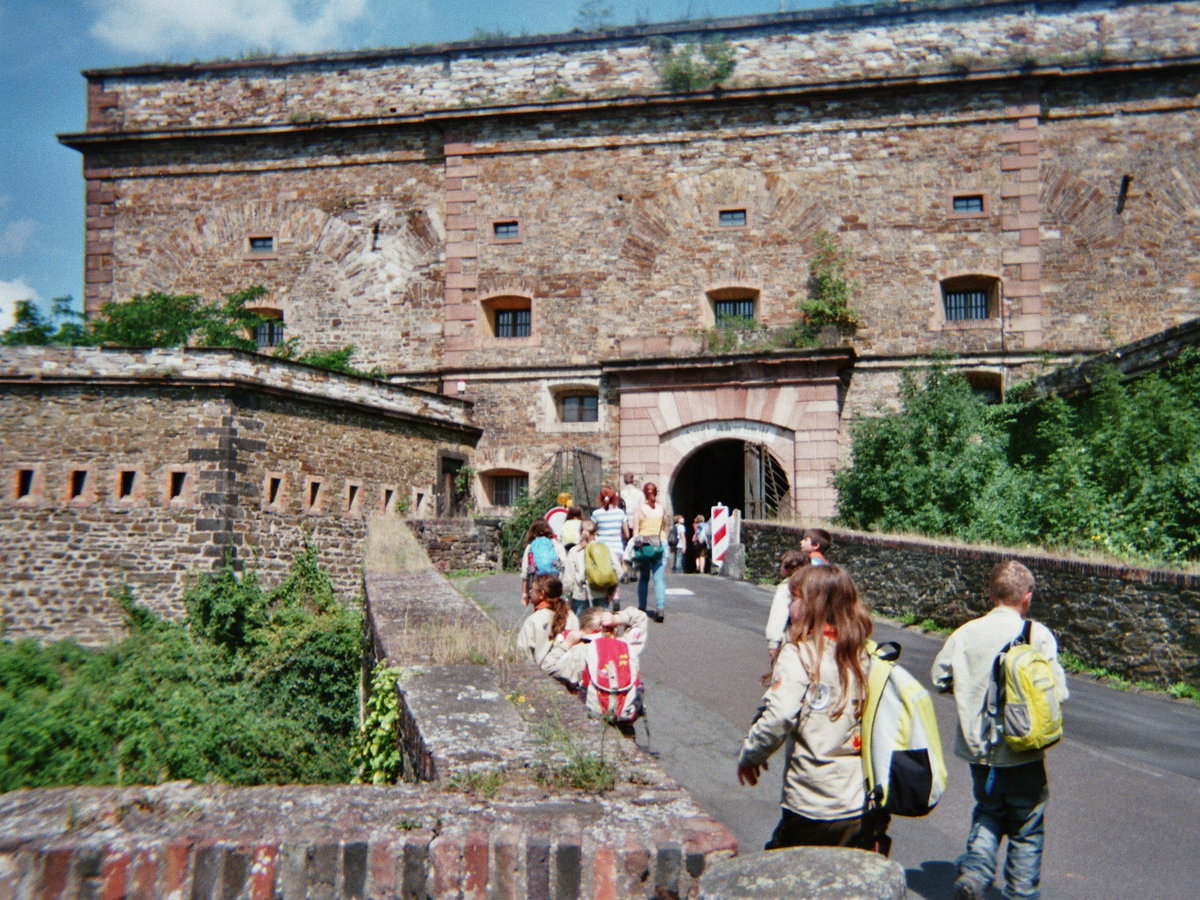 imm012_10A